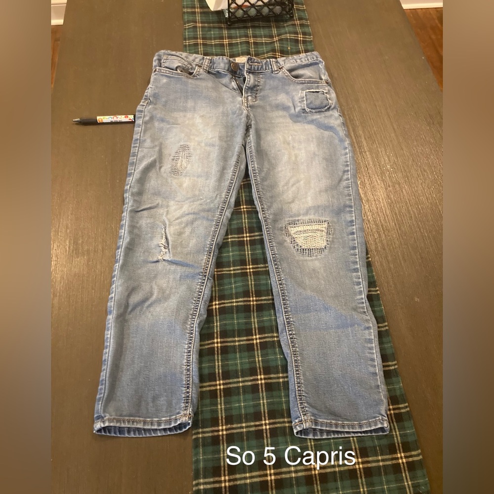 Capris